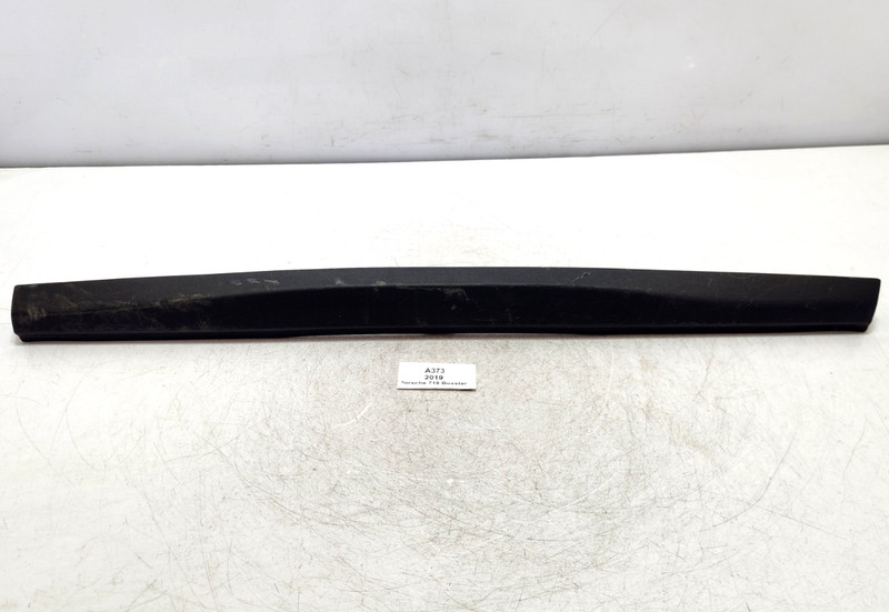 ✅ 17-25 OEM Porsche 718 Boxster 982 Front Right Passenger Door Sill Trim *