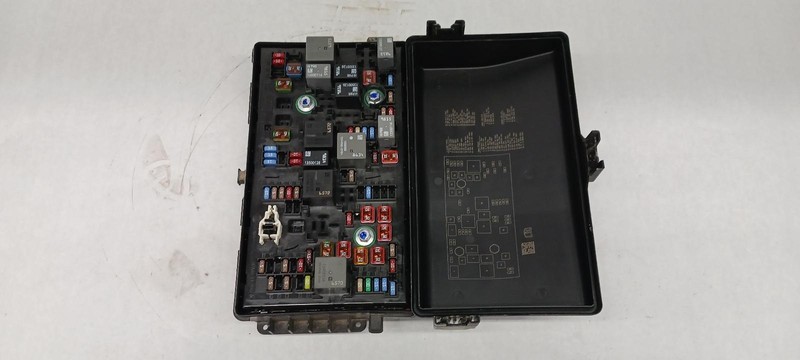 16-'20 CHEVROLET IMPALA Engine Fuse Box 3.6L OEM 1 Year Warranty!
