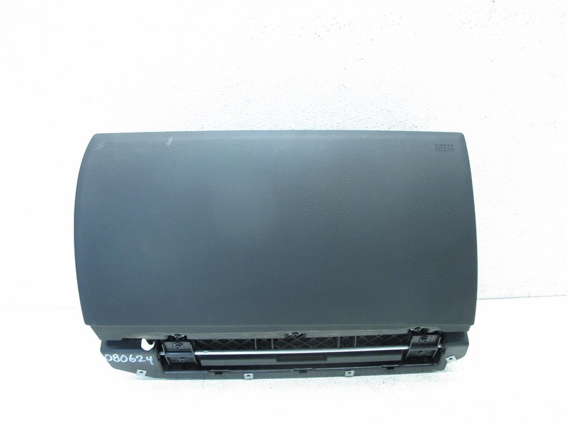 BMW E63 E64 645Ci 650i 2004-2010 Dashboard Glove Box Storage Compartment OEM 824