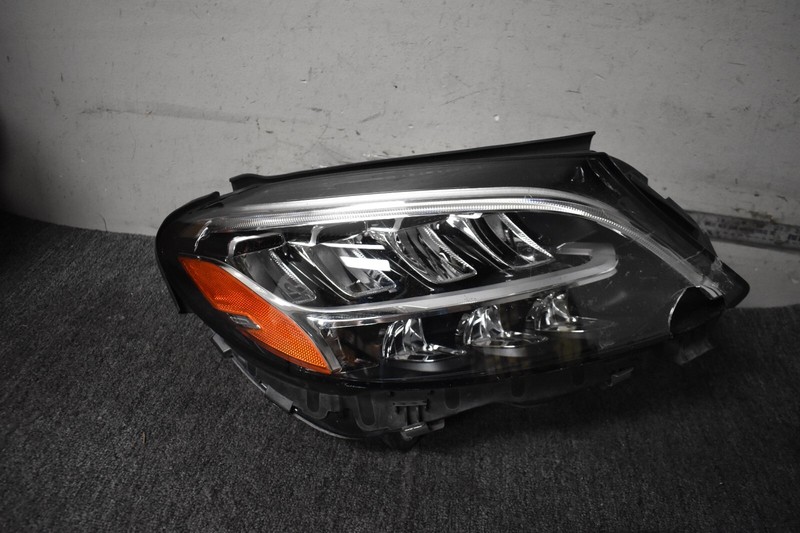 2020 MERCEDES BENZ C CLASS HEADLIGHT RIGHT SIDE FACTORY OEM