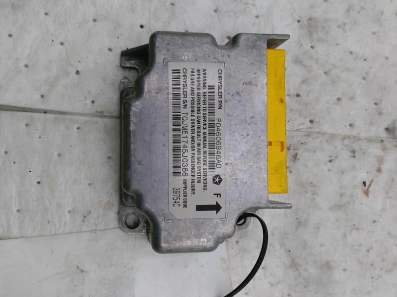 Used Air Bag Module fits: 2005 Jeep Liberty Air Bag occupant restraint below cen