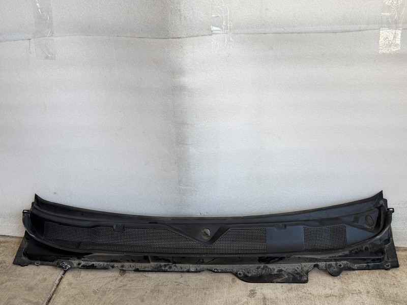 2021 RAM 2500 WINDSHIELD COWL PANEL TRIM OEM
