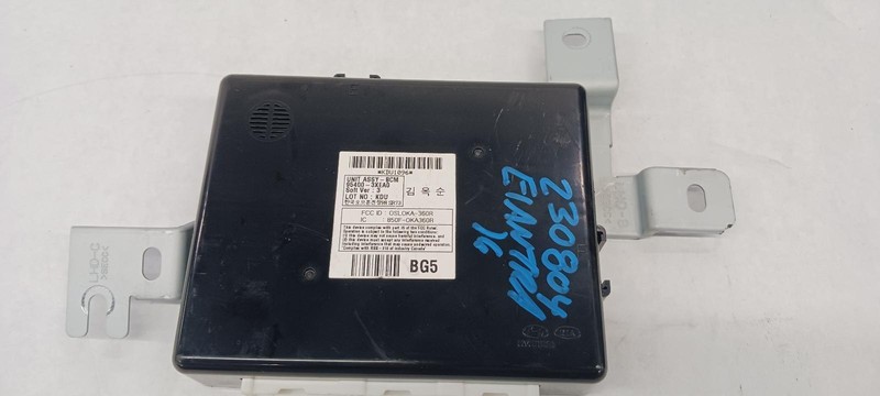 2016 HYUNDAI ELANTRA Body Control module BCM 954003XEA0 OEM 16