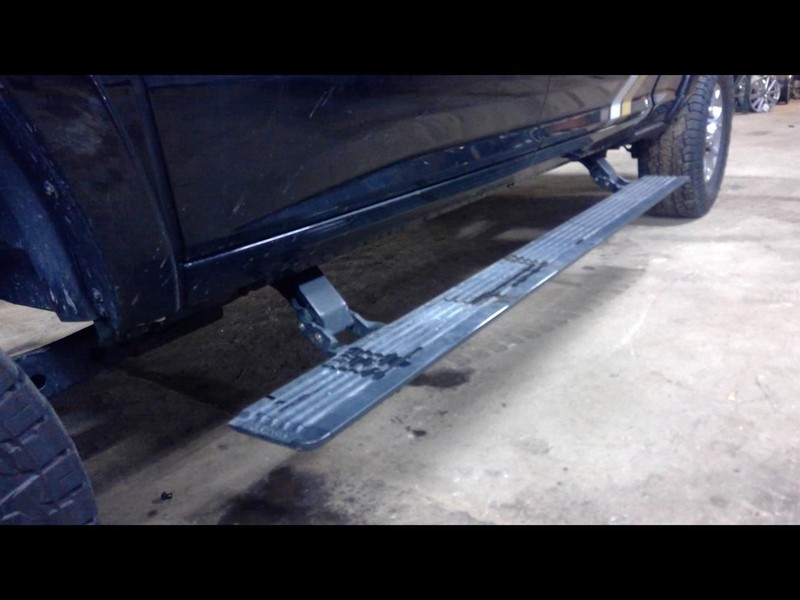 19-23 DODGE 2500 Crew CabPower Running Boards Steps OEM 1632273