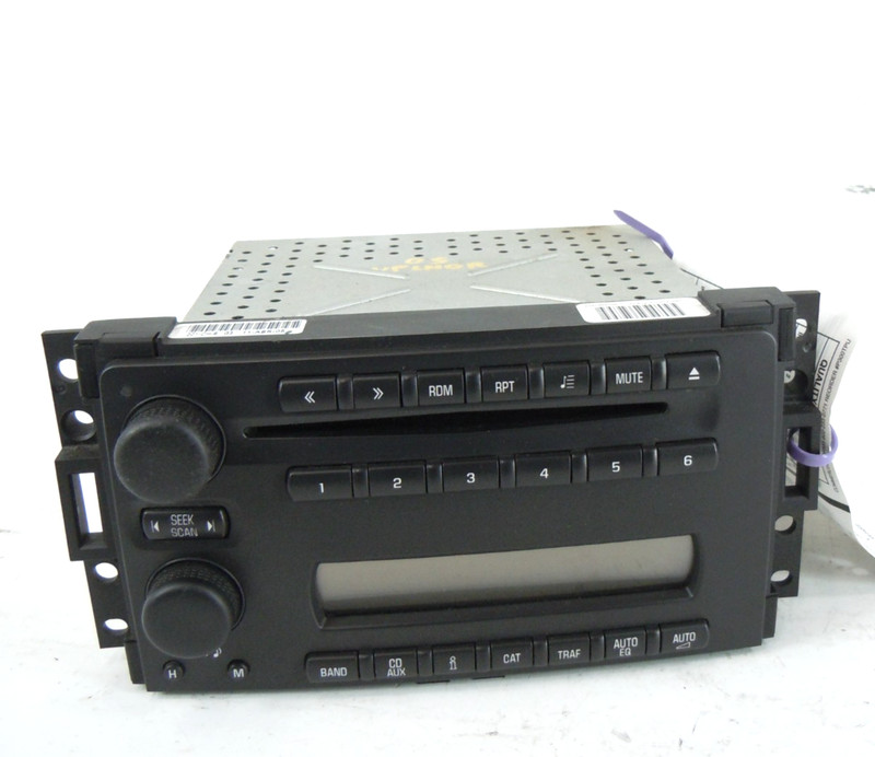 2005-2007 Chevrolet Uplander AM FM Radio CD Disc MP3 Player Receiver OEM