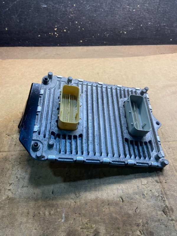 2016 - 2017 Dodge Chrysler 300 Engine Control ECU ECM OEM y4511 DG
