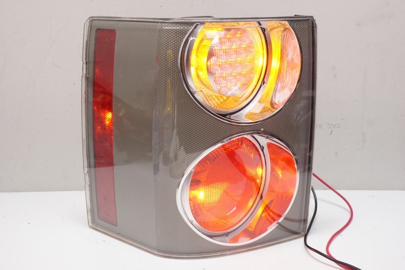 LAND ROVER RANGE ROVER HSE Left LH Tail Lamp Tail Light OEM 2006 - 2009
