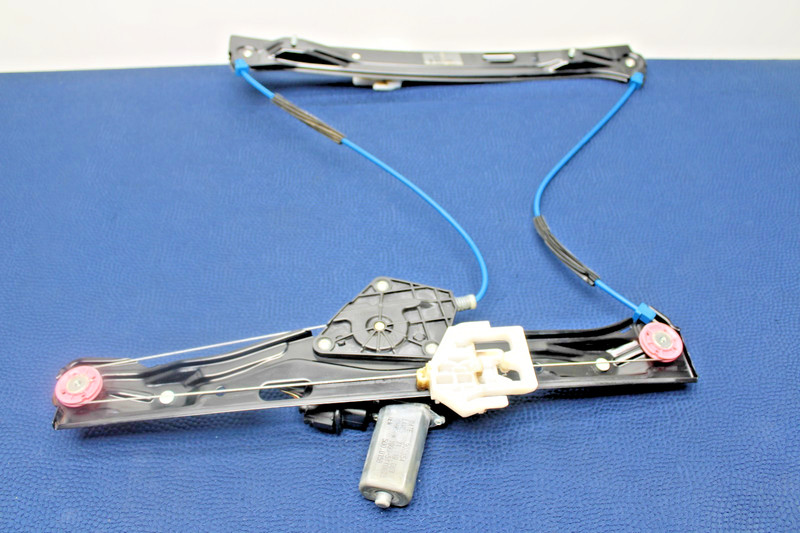 BMW F30 F80 M3 Sedan Front Passenger Right Side Door Window Regulator Motor OEM