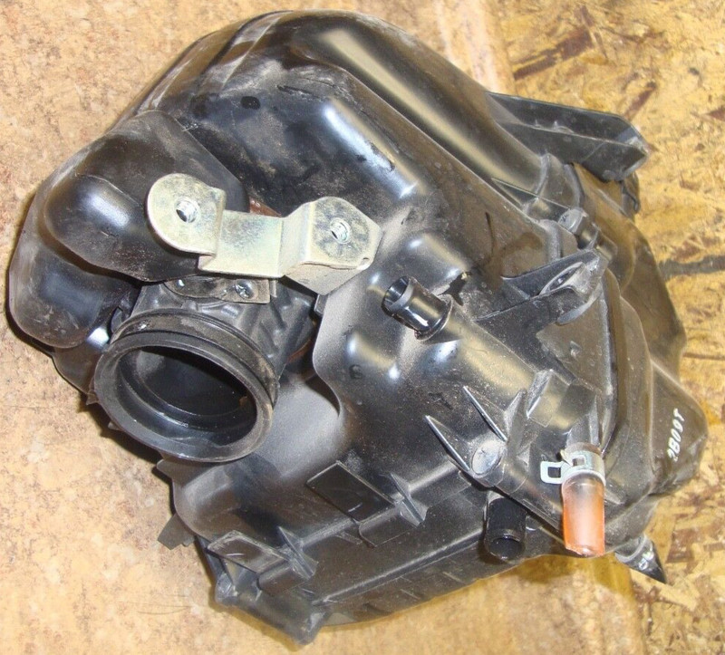 2012 Honda CBR250 CBR 250 R CBR250R Air Filter Intake Box Holder Cleaner Chamber