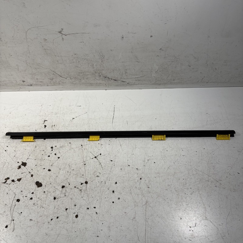03-11 Honda Element Left Front Door Belt Molding 72450-SCV-A01 OEM