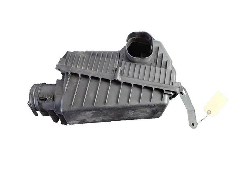 Used Oem Alfa Romeo Engine Air Cleaner Housing Box 2.0L RWD 2018-2024 Stelvio