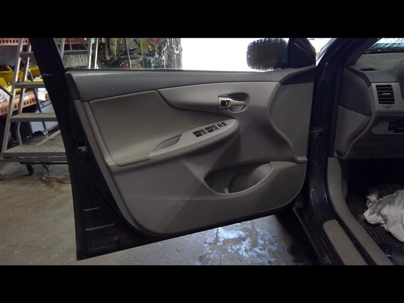 2009 COROLLA Driver Left Front Door Trim Panel 1450173