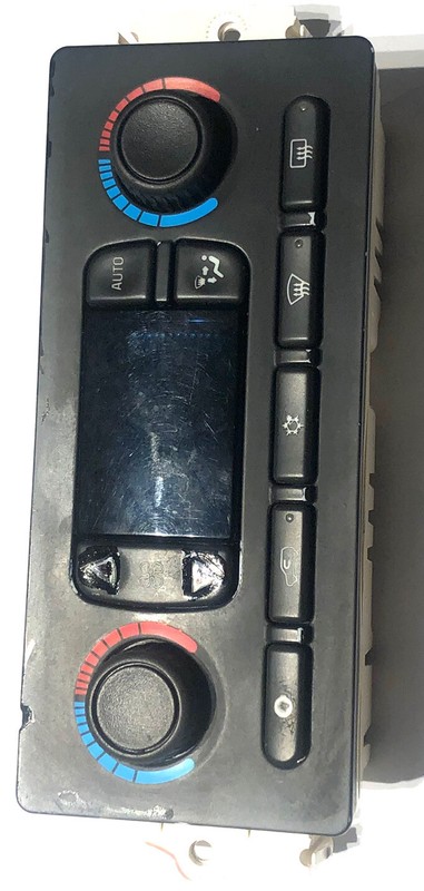 05 06 TAHOE YUKON SILVERADO climate temperature a/c heater control 10367041 OEM
