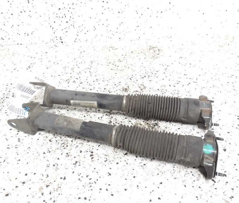 2017 17 Mercedes-Benz GLS450 Rear Shock Absorber Pair Left Right OEM