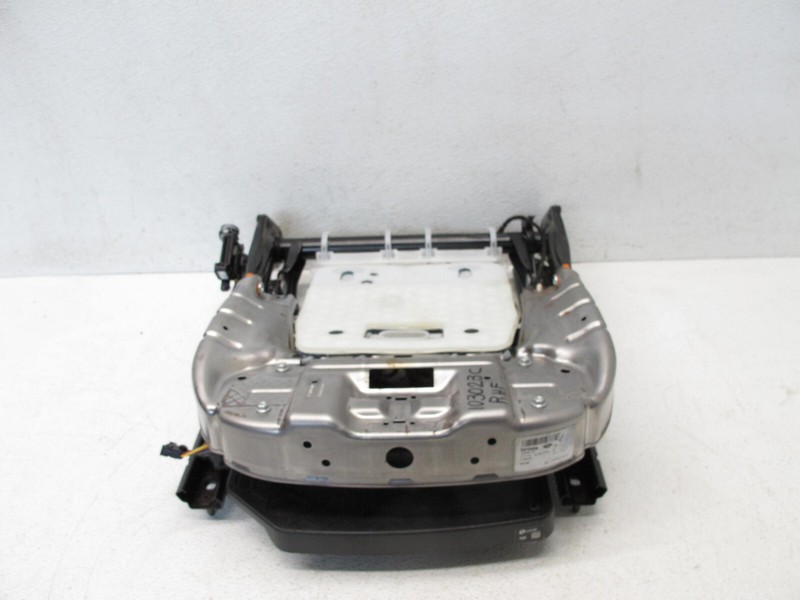 17-19 JAGUAR X760 XE 18-23 E-PACE SEAT LOWER TRACK FRAME RAIL FRONT RIGHT OEM 10