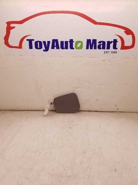 Fuel Filler Door Lid Gas Cap 01-07 Toyota Sequoia