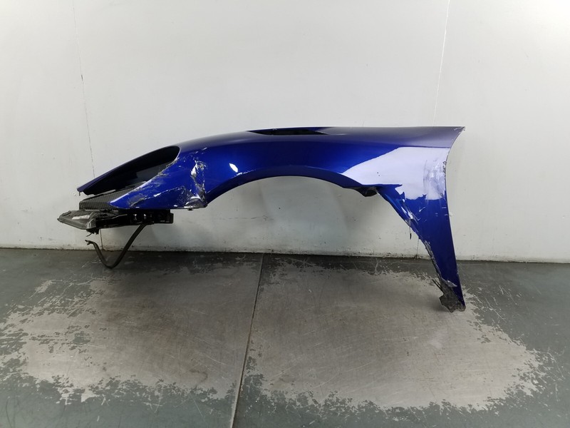2024 Porsche Cayman GT4 RS Left Carbon Driver Fender - ** #74617 Z4