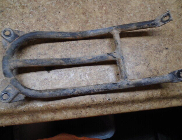 1986 YAMAHA YFM200 YFM 200 MOTO 4 Bar Mount Support Guard Metal Brace Engine L8