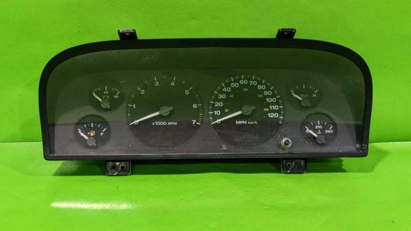02 03 04 GRAND CHEROKEE SPEEDOMETER CLUSTER 284K MILES OEM 4602-1