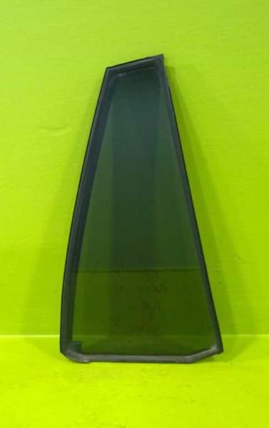 01 02 03 04 05 RAV 4 PASSENGER RIGHT REAR VENT GLASS OEM 3494-17