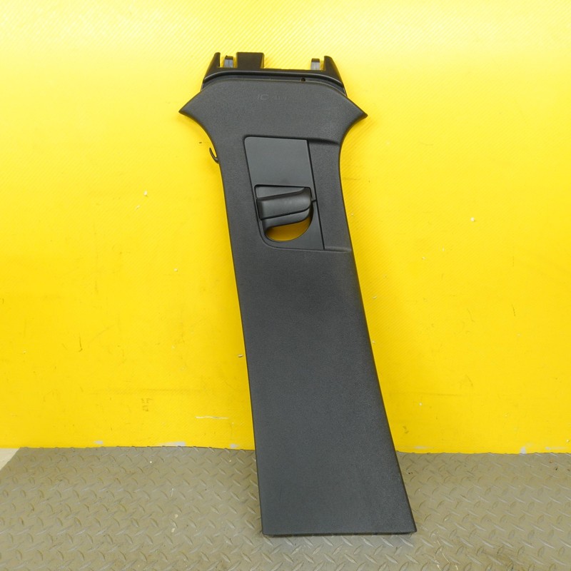 2019-2022 VOLVO XC40 UPPER DOOR B-PILLAR LEFT DRIVER SIDE TRIM OEM 31479714