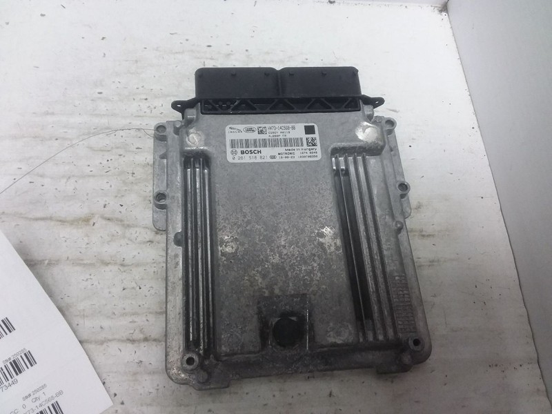 Engine ECM Electronic Control Module 2.0L Gasoline Fits 18-19 F-PACE 1773449