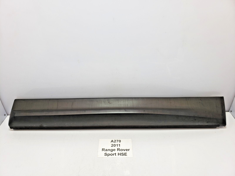 ✅ 10-13 OEM Range Rover Sport L320 Front Right Side Door Lower Molding Cover