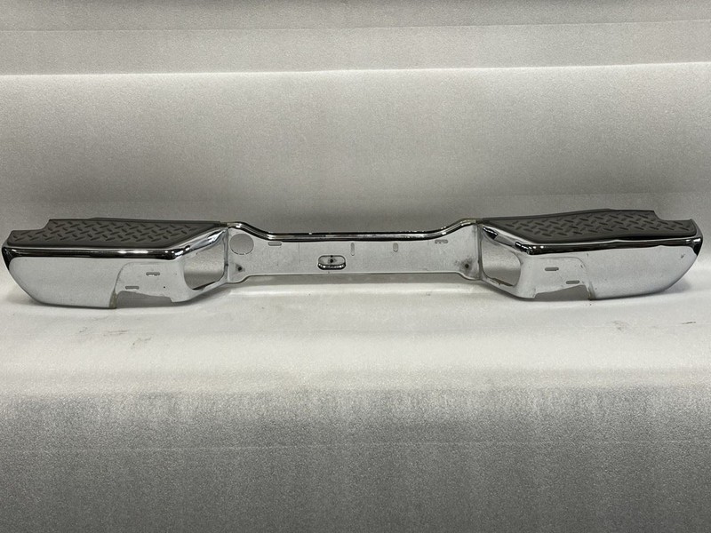 2004 2005 2006 2007 CHEVROLET COLORADO GMC CANYON REAR BUMPER CHROME