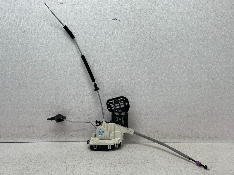 12 13 14 Mercedes C250 C350 Coupe Front Right Door Lock Latch Actuator 1395 OEM