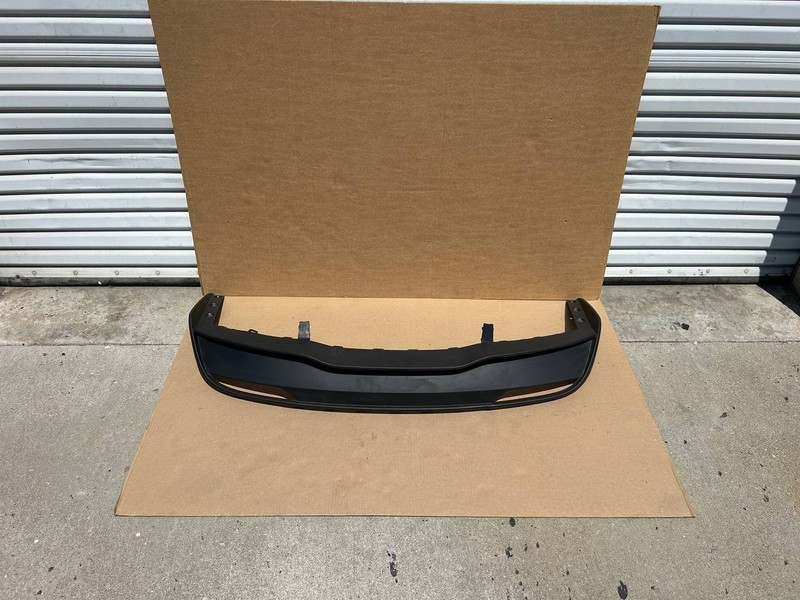 ✅24-25 Tesla Model 3 Rear Bumper Lower Valance Diffuser Cover 1587741 w/scratch