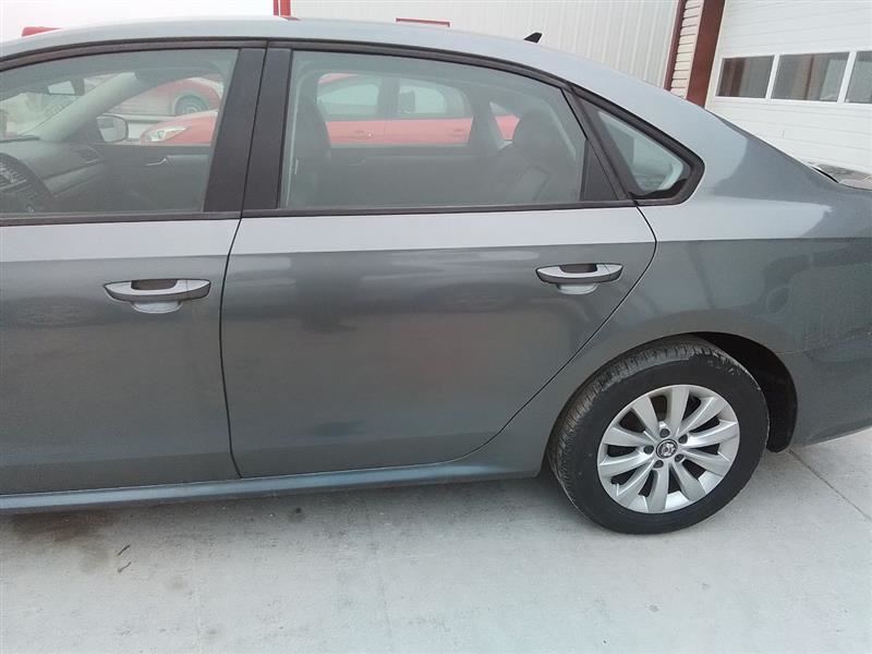 Driver Rear Side Door Electric Sedan Fits 12-20 PASSAT 3206666