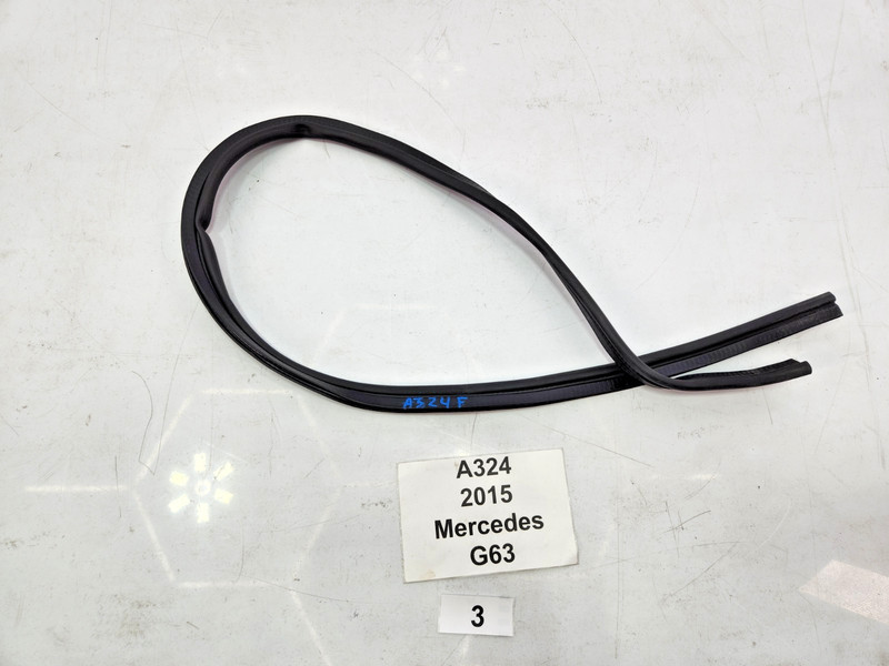 ✅13-18 OEM Mercedes W463 G63 AMG Front Weatherstrip Rubber Seal