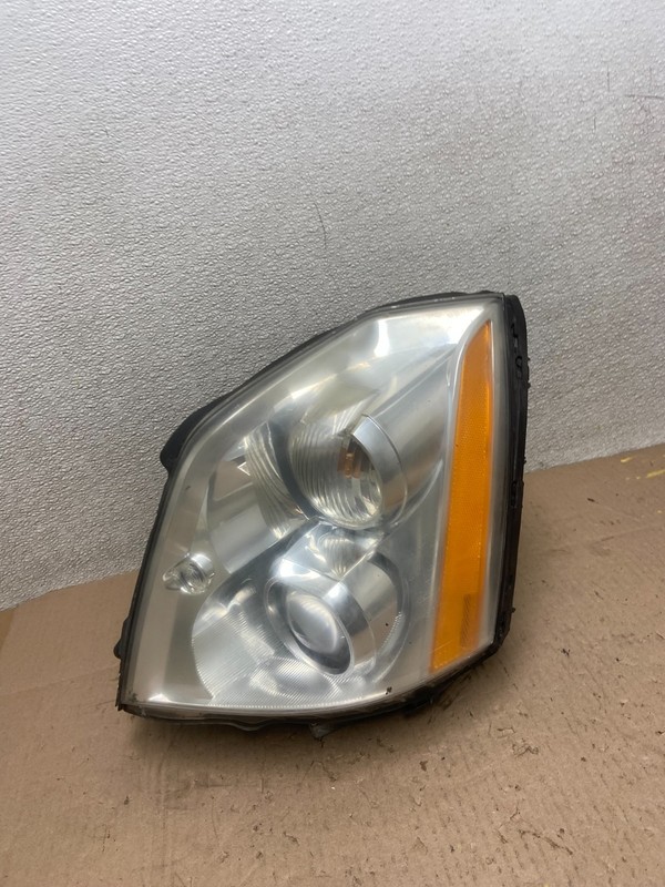 2006 to 2011 Cadillac DTS Left Driver Lh Xenon Hid Headlight Oem AA0603 DW
