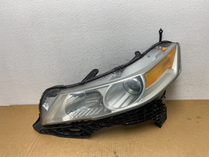 2009 to 2011 Acura TL Headlight Left Driver LH Side Xenon HID AD2662 DW