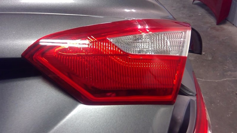 Passenger Tail Light Sedan Inner Lid Mounted Fits 12-14 FOCUS 3389681
