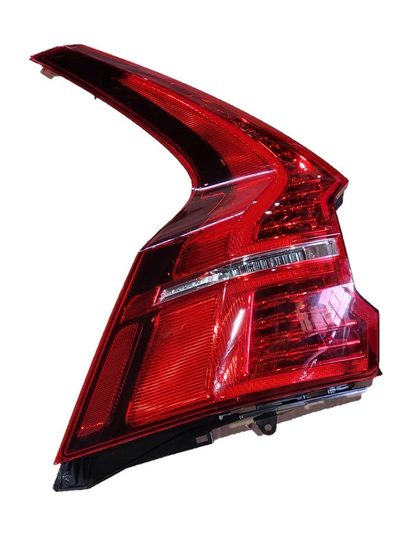 Nice Left Driver Side Tail Light For 2018-2023 Volvo XC60 32228916