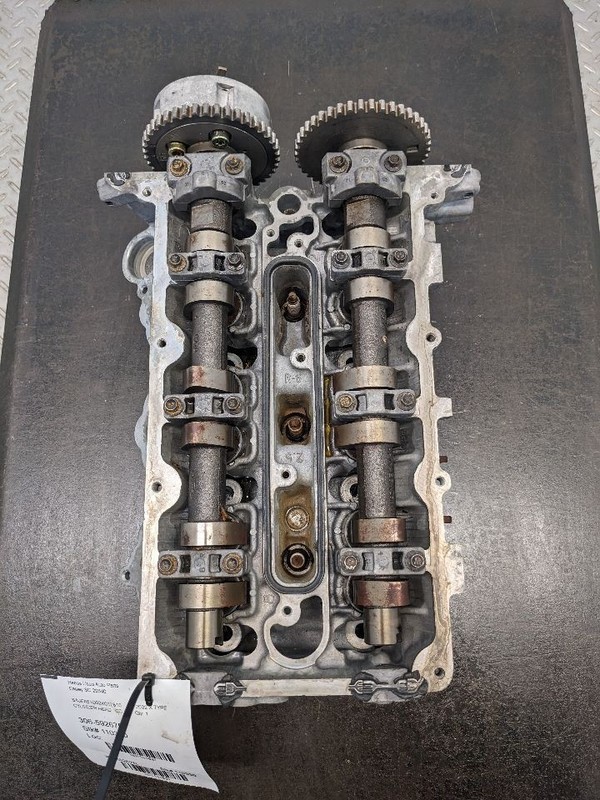 Passenger Cylinder Head 6-152 2.5L V6 Fits 02-05 X TYPE 1161621