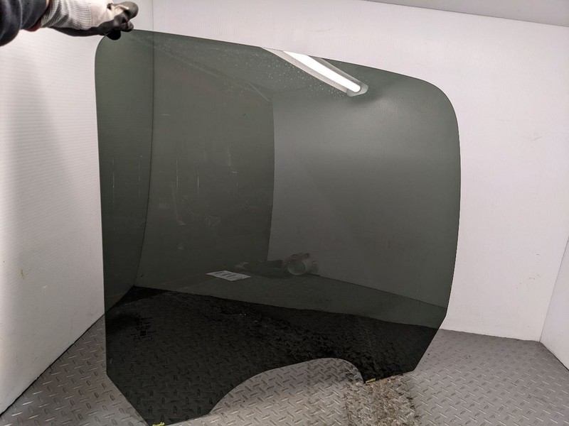 Driver Rear Door Glass Classic Style Fits 01-07 SIERRA 1500 PICKUP 1188490