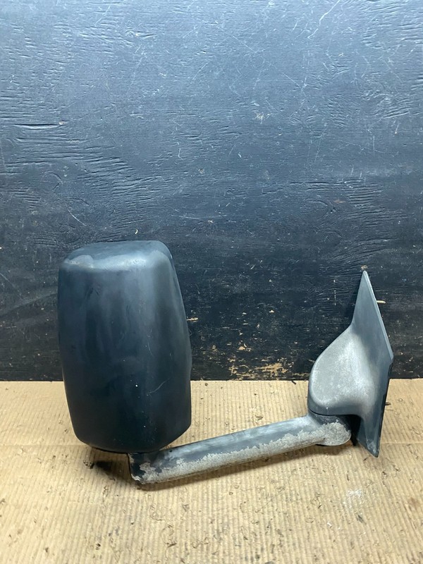 2005 Chevrolet Express Savana Right Passenger RH Side View Mirror T9738 DG