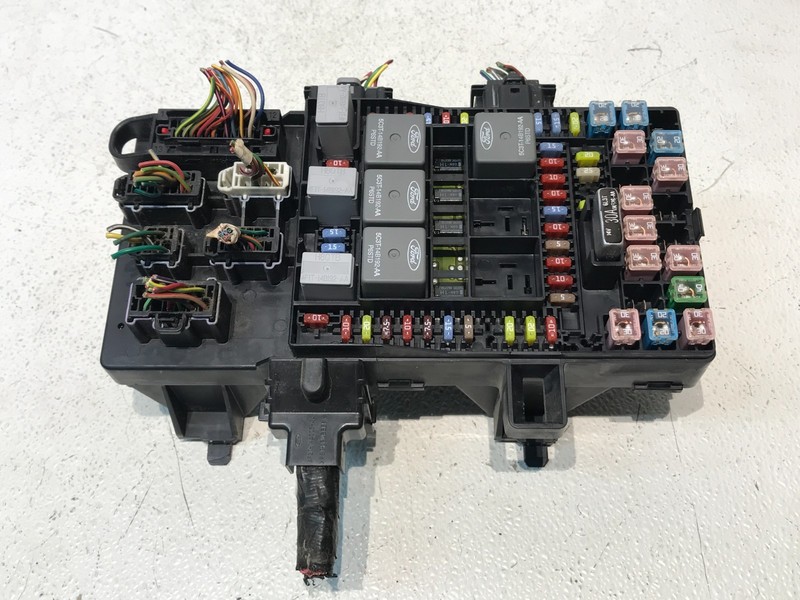 07-08 Ford F-150 Fuse Box Power Relay Distribution Block OEM 7L3T-14A067-EA