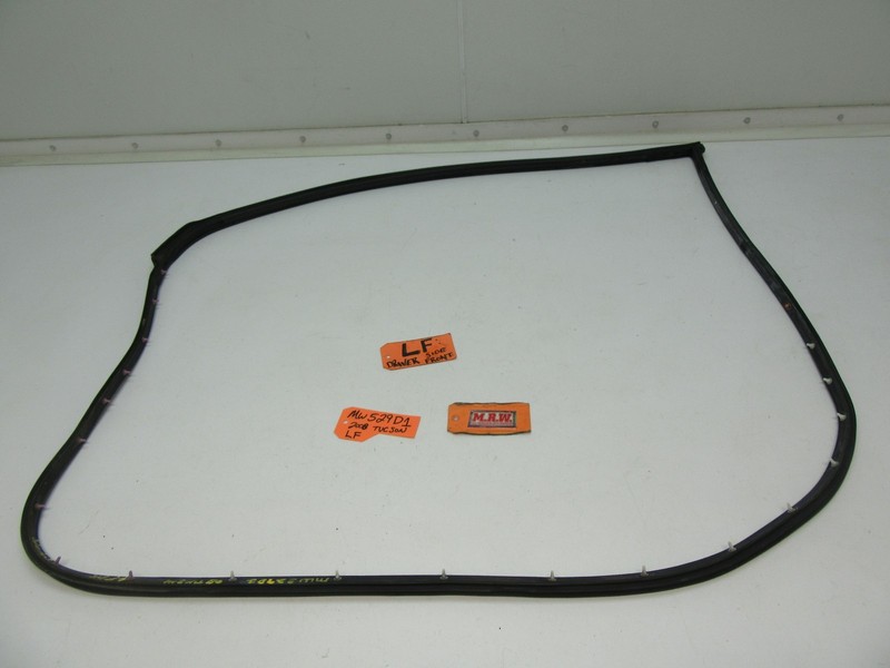 FITS 05-09 TUCSON LEFT DRIVER FRONT DOOR PANEL WEATHER RUBBER SEAL STRIP L LH LF