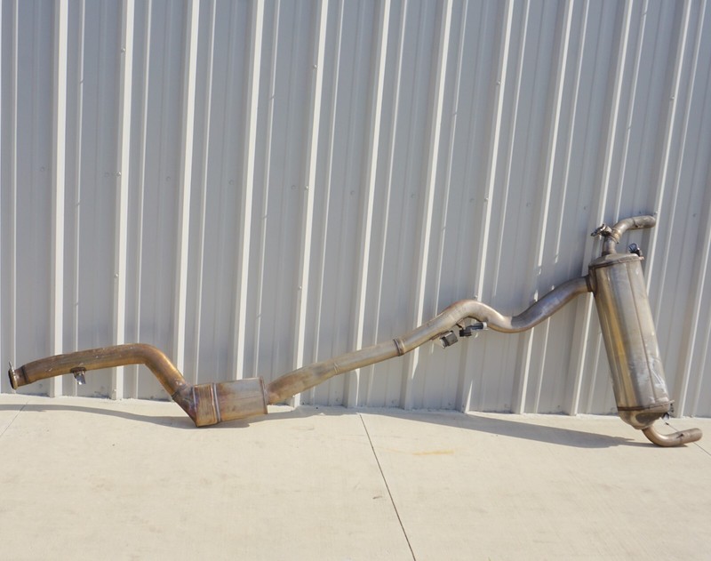 2021 - 2024 BMW 430I G22 RWD Exhaust Pipe Muffler OEM