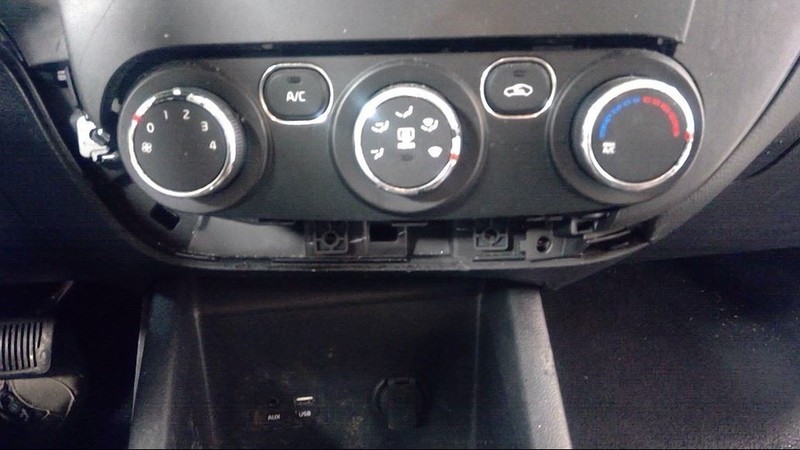 Temperature Control Hatchback Fits 17-18 FORTE 3416617