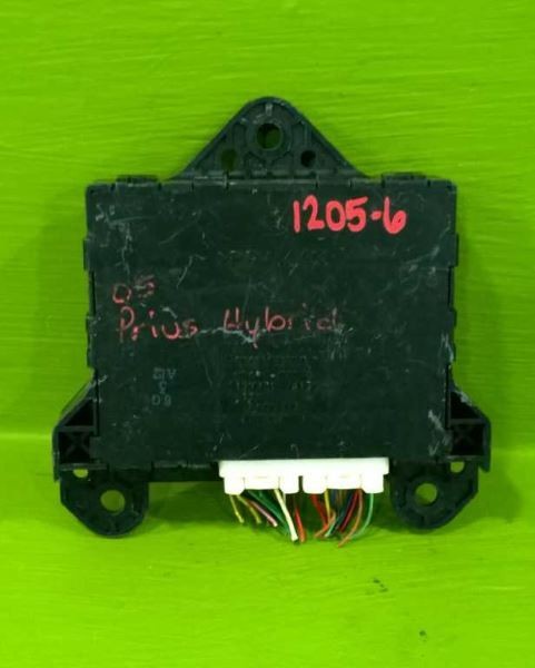 05 TOYOTA PRIUS HYBRID 1.5L AT TEMPERATURE CONTROL MODULE OEM 1205-6