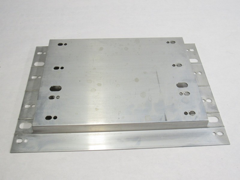 18-21 Aston Martin Vantage 2020 Transmission Tunnel Shield Skid Plate Brace ;:Y