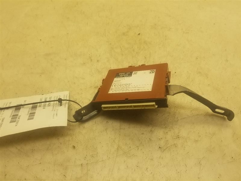 2012 TOYOTA CAMRY SMART KEY CONTROL MODULE CHASSIS ECM ASSEMBLY