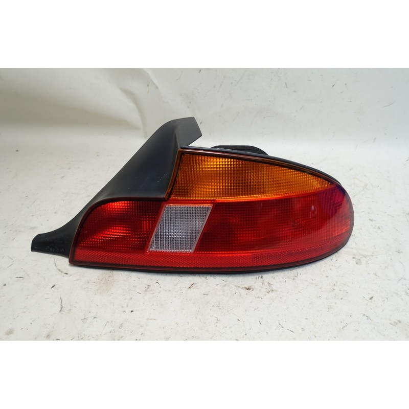 Damaged BMW Z3 Roadster Right Rear Factory Tail Light Amber 1999-2002 OEM