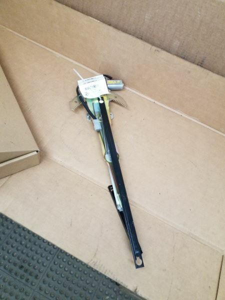 Driver Left Front Window Regulator Electric Fits 97-01 CR-V 247720
