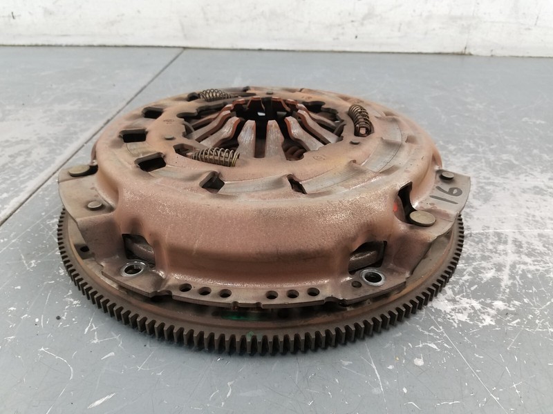2003 Chevy Corvette C5 Z06 OEM Clutch / Flywheel #1784 M2