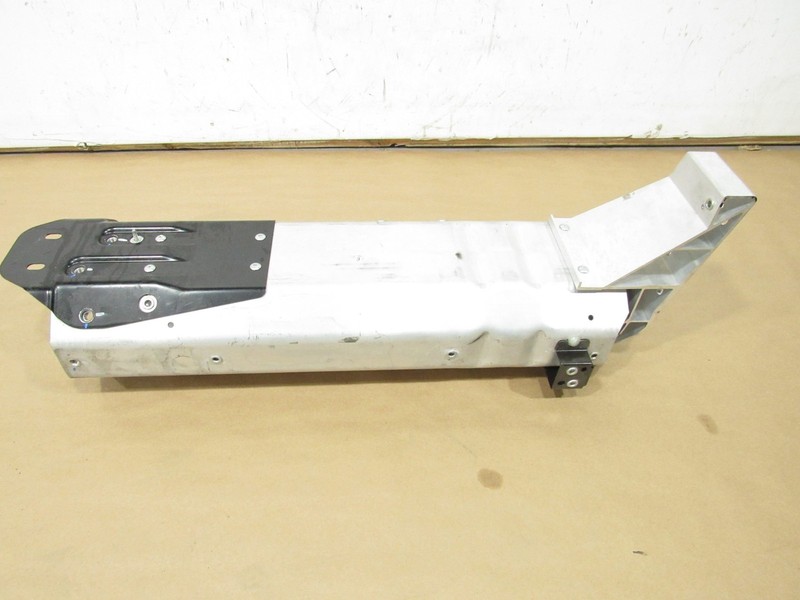 17-23 Mclaren 720S 720 2018 Front Right Frame Rail Crash Structure Bar |Y2